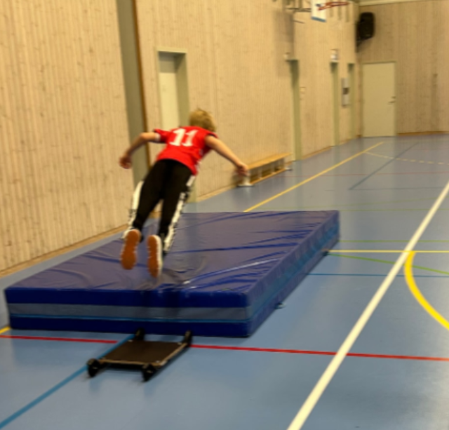 Innesamling skihopp i Hofhallen 02.11